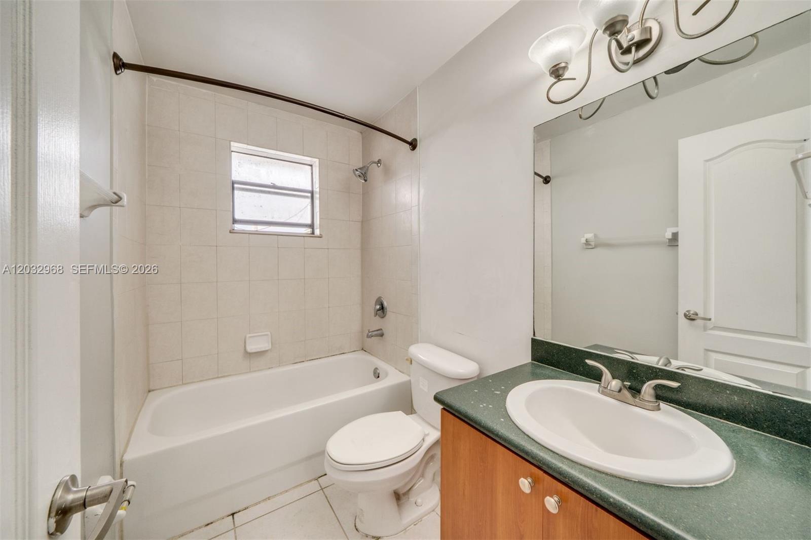 4081 N Dixie Highway 27 Property Photo 11