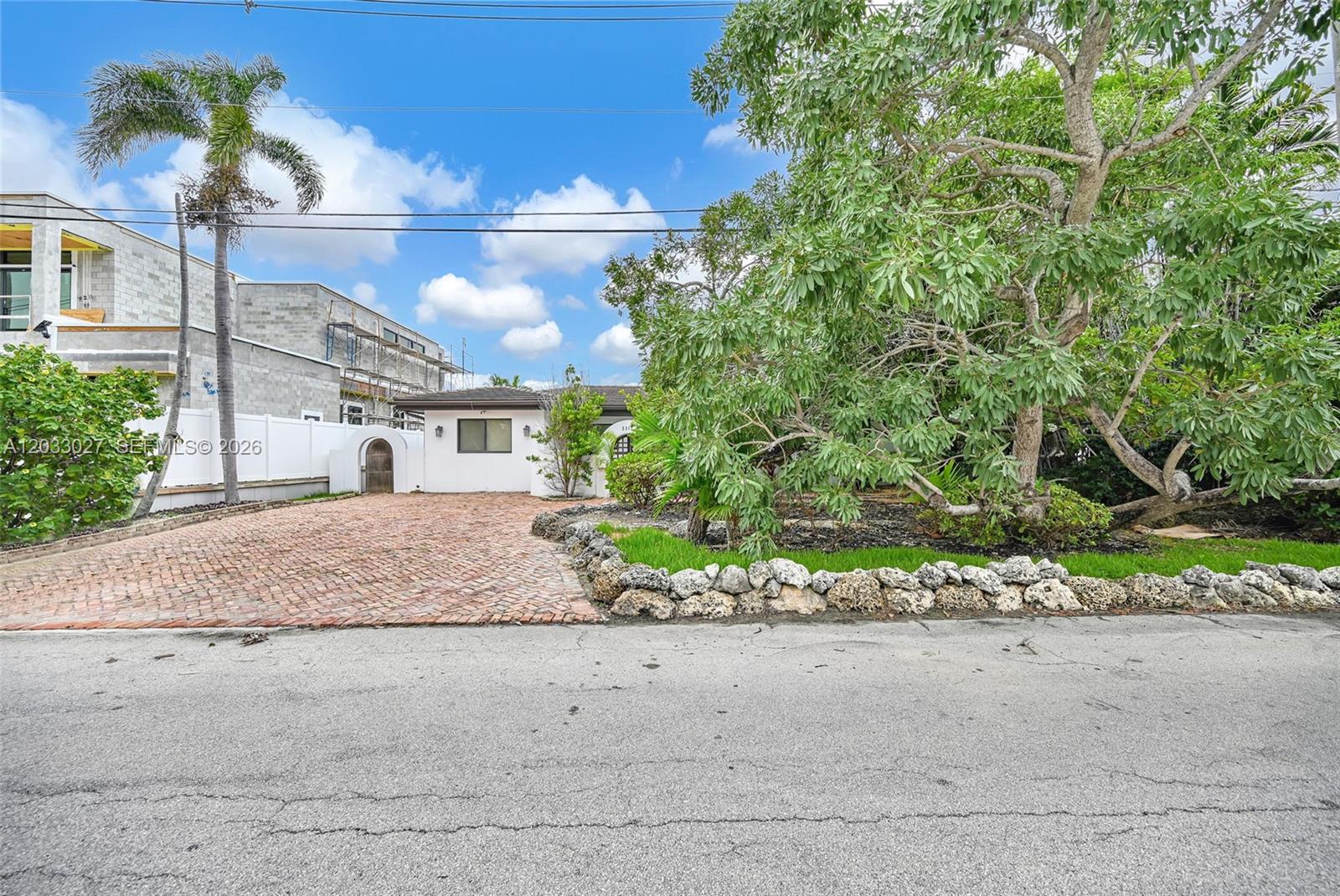 2311 Delmar Place Property Photo 42