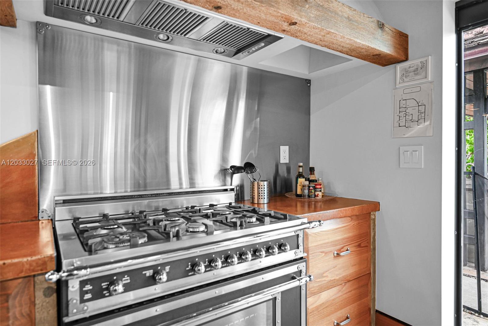 2311 Delmar Place Property Photo 98