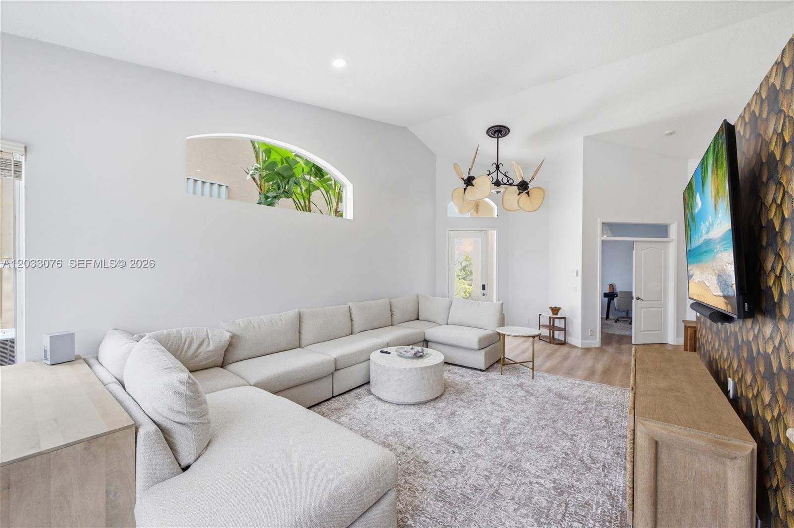 8141 Sandpiper Way Property Photo 6