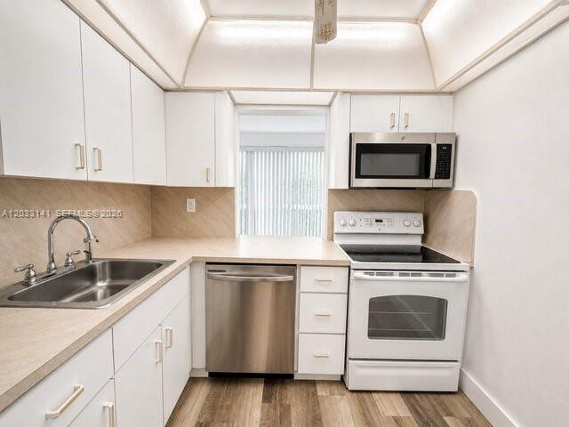 17560 Atlantic Boulevard 516 Property Photo 7