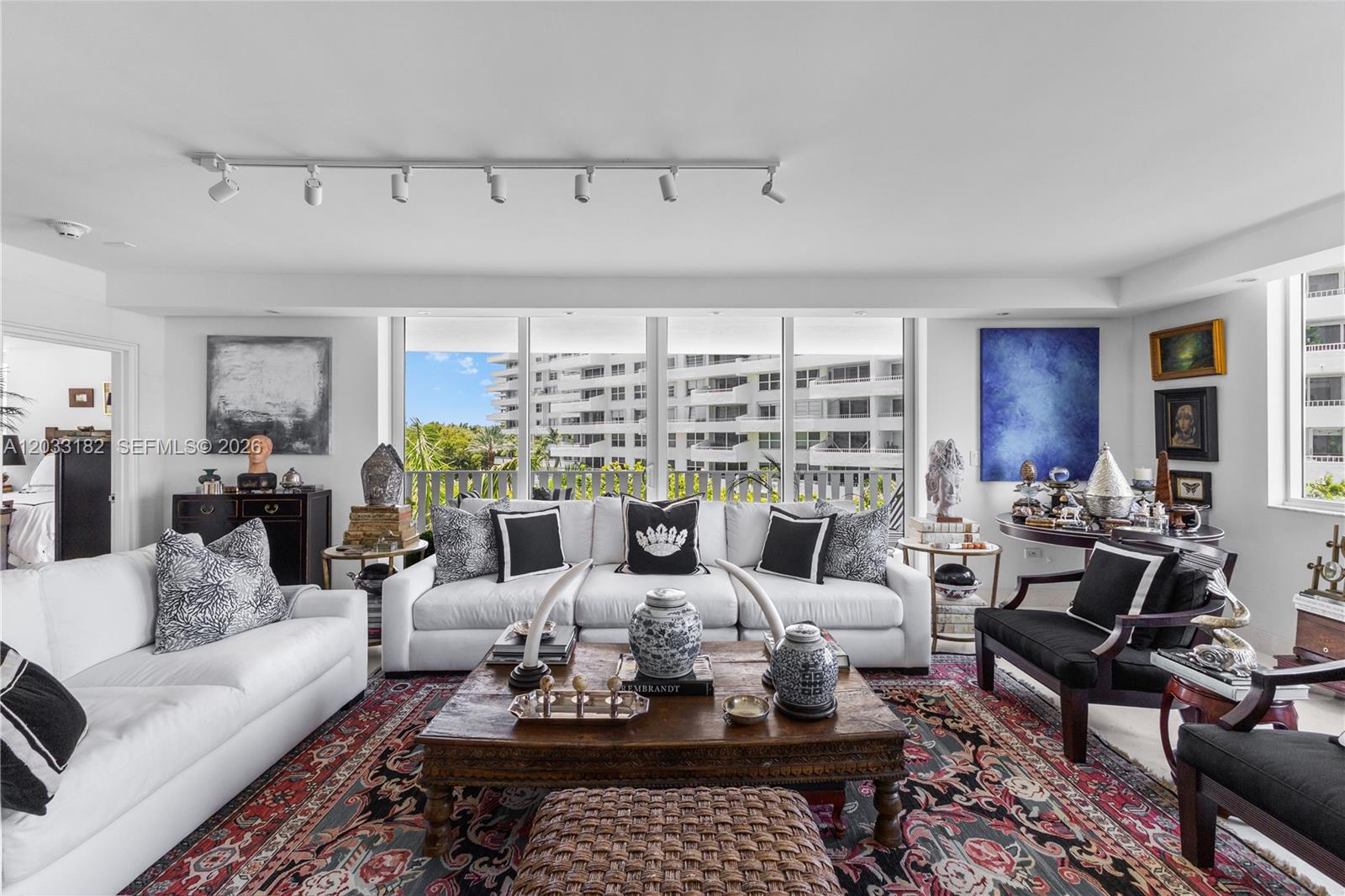 200 Ocean Lane Drive 409 Property Photo 5