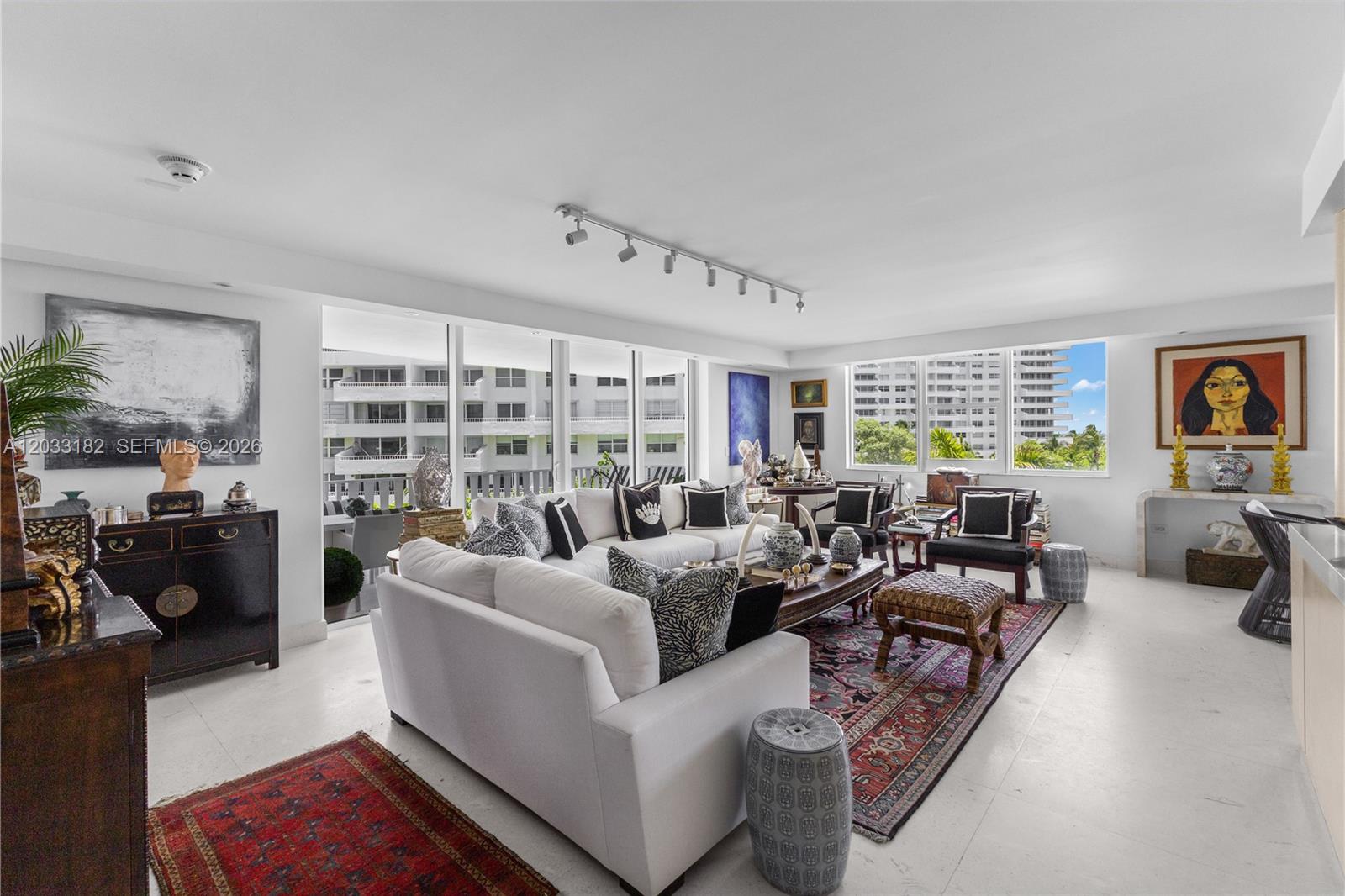 200 Ocean Lane Drive 409 Property Photo 6