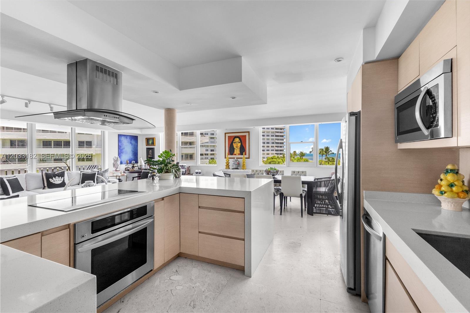 200 Ocean Lane Drive 409 Property Photo 16