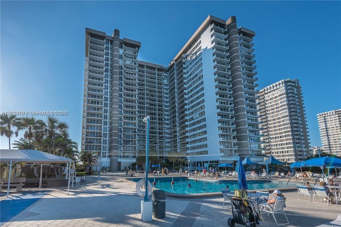 2030 S Ocean Drive 1706 Property Photo 2