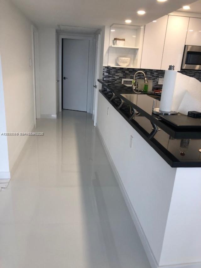 2030 S Ocean Drive 1706 Property Photo 22