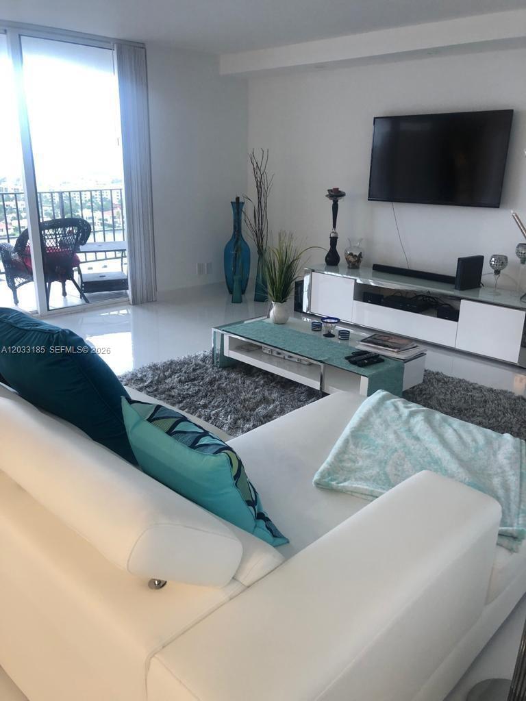 2030 S Ocean Drive 1706 Property Photo 33