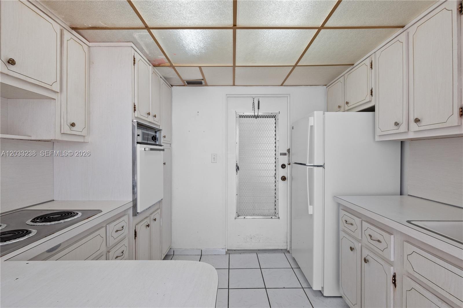 8001 Byron Avenue 3c Property Photo 10