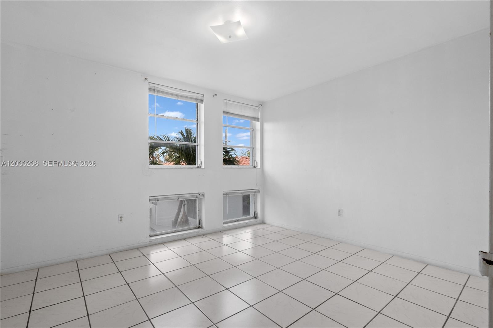 8001 Byron Avenue 3c Property Photo 16