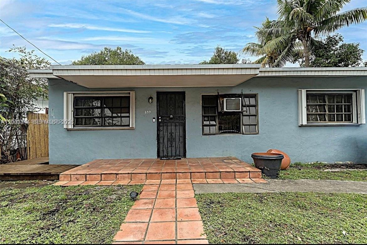 259 Ne 56th Street Property Photo 1