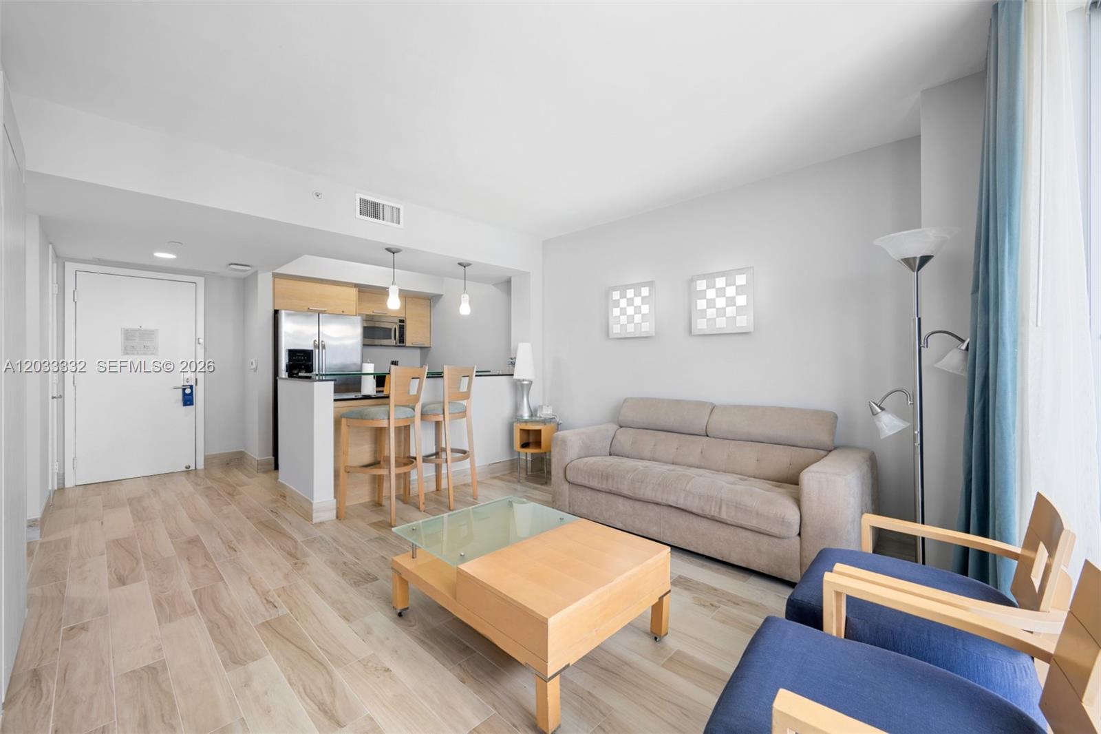 18683 Collins Avenue 2503 Property Photo 4