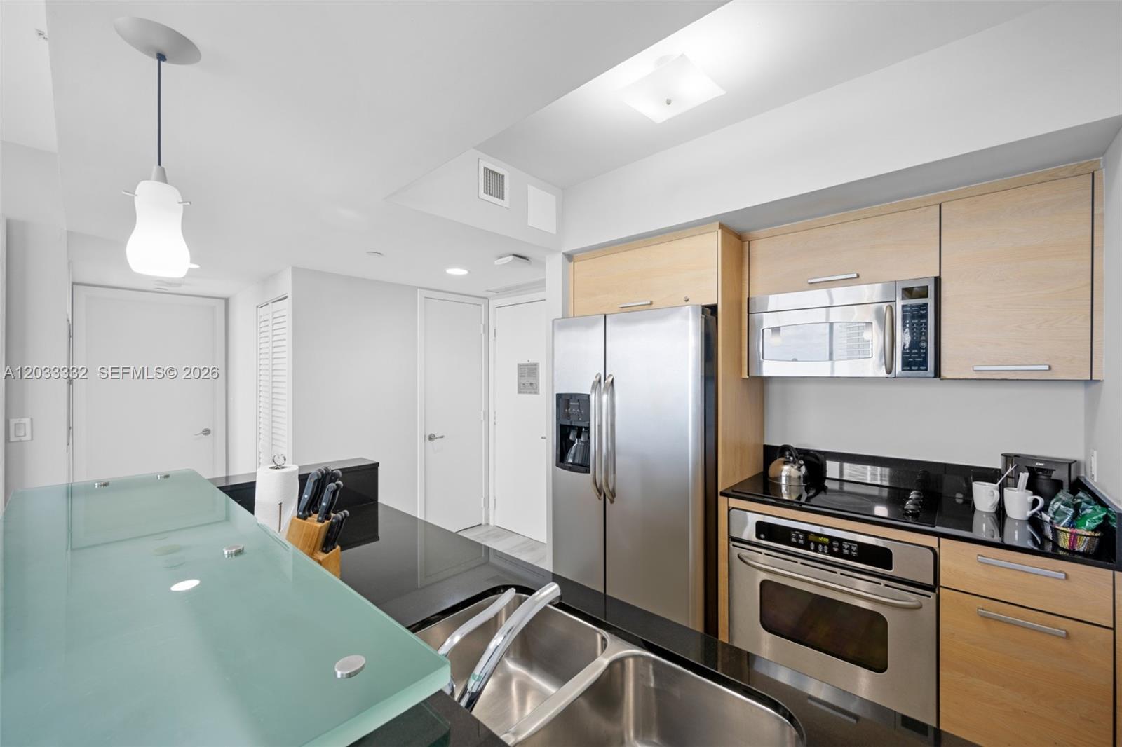 18683 Collins Avenue 2503 Property Photo 7