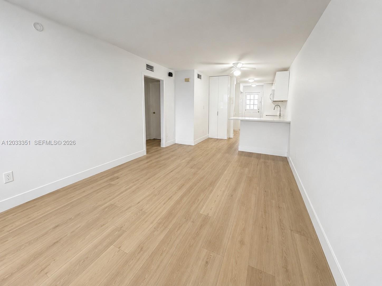 301 Bonaventure Boulevard 7 Property Photo 2