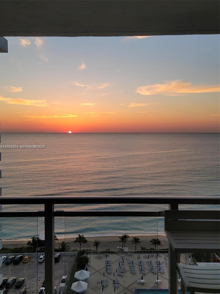 2030 S Ocean Drive 1815 Property Photo 1