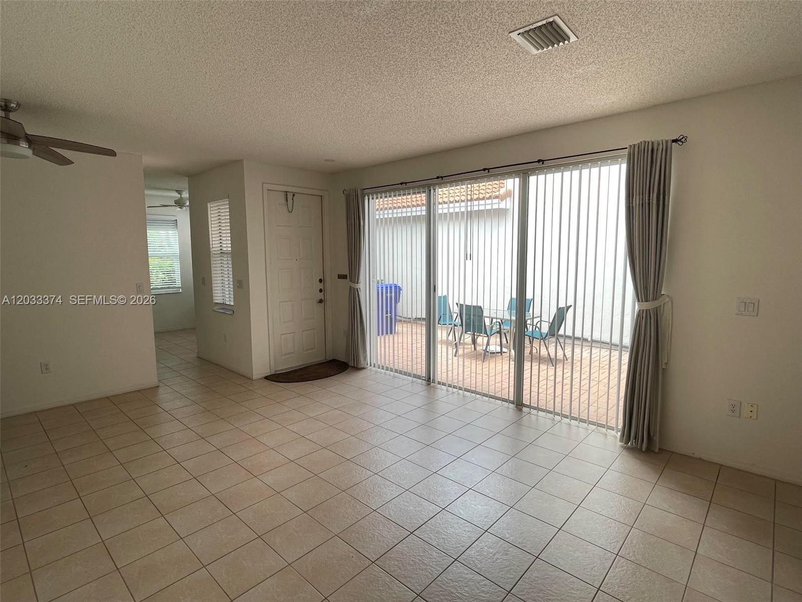 1521 Seagrape Way Property Photo 6