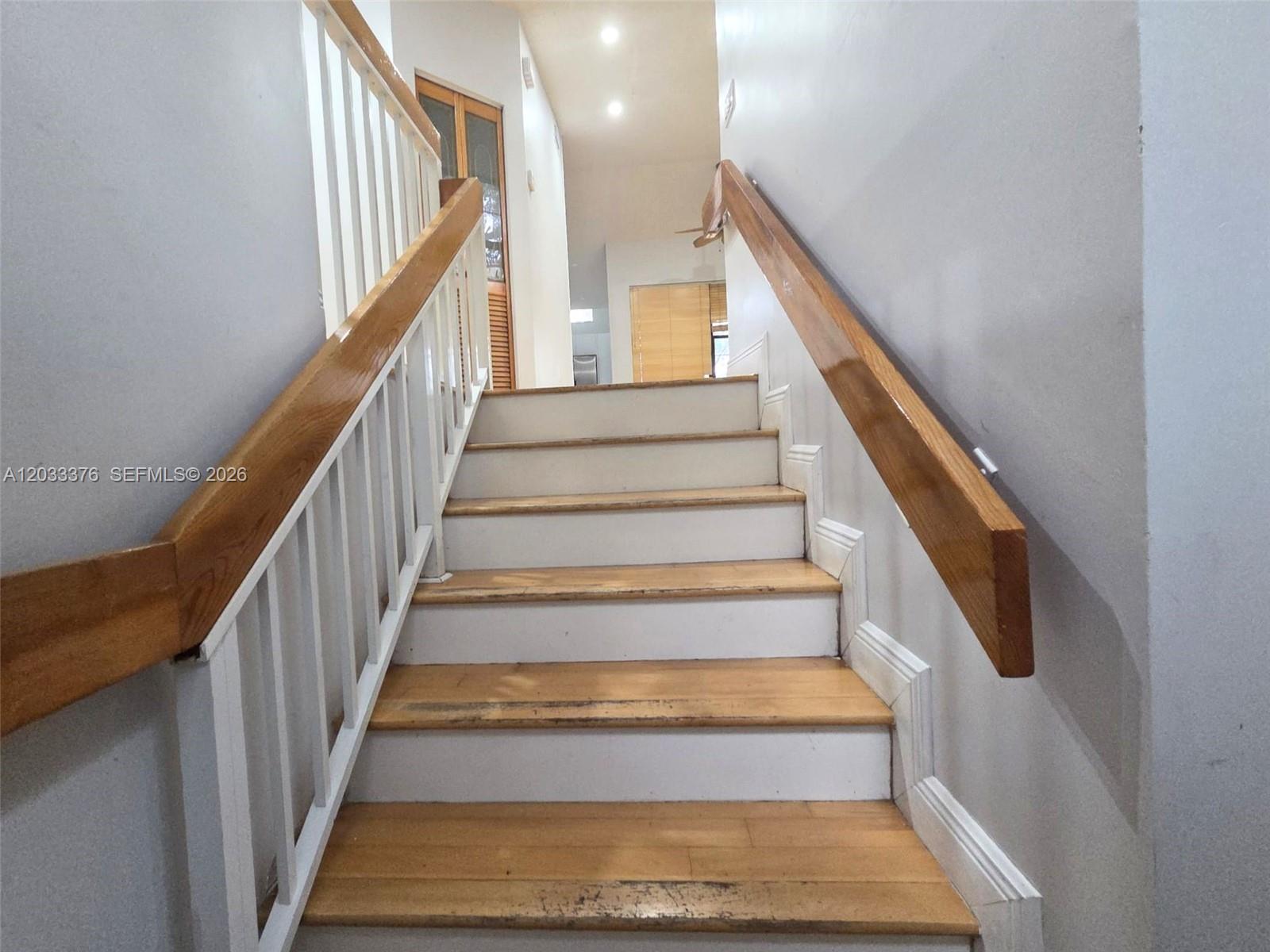 A12033376 Property Photo 5