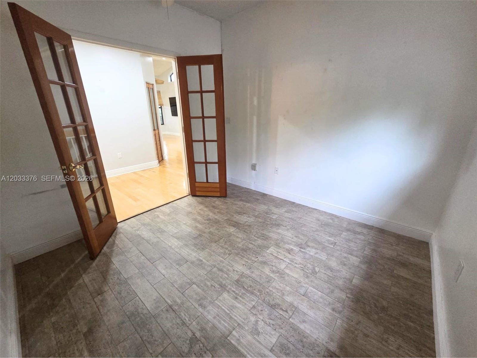 A12033376 Property Photo 9