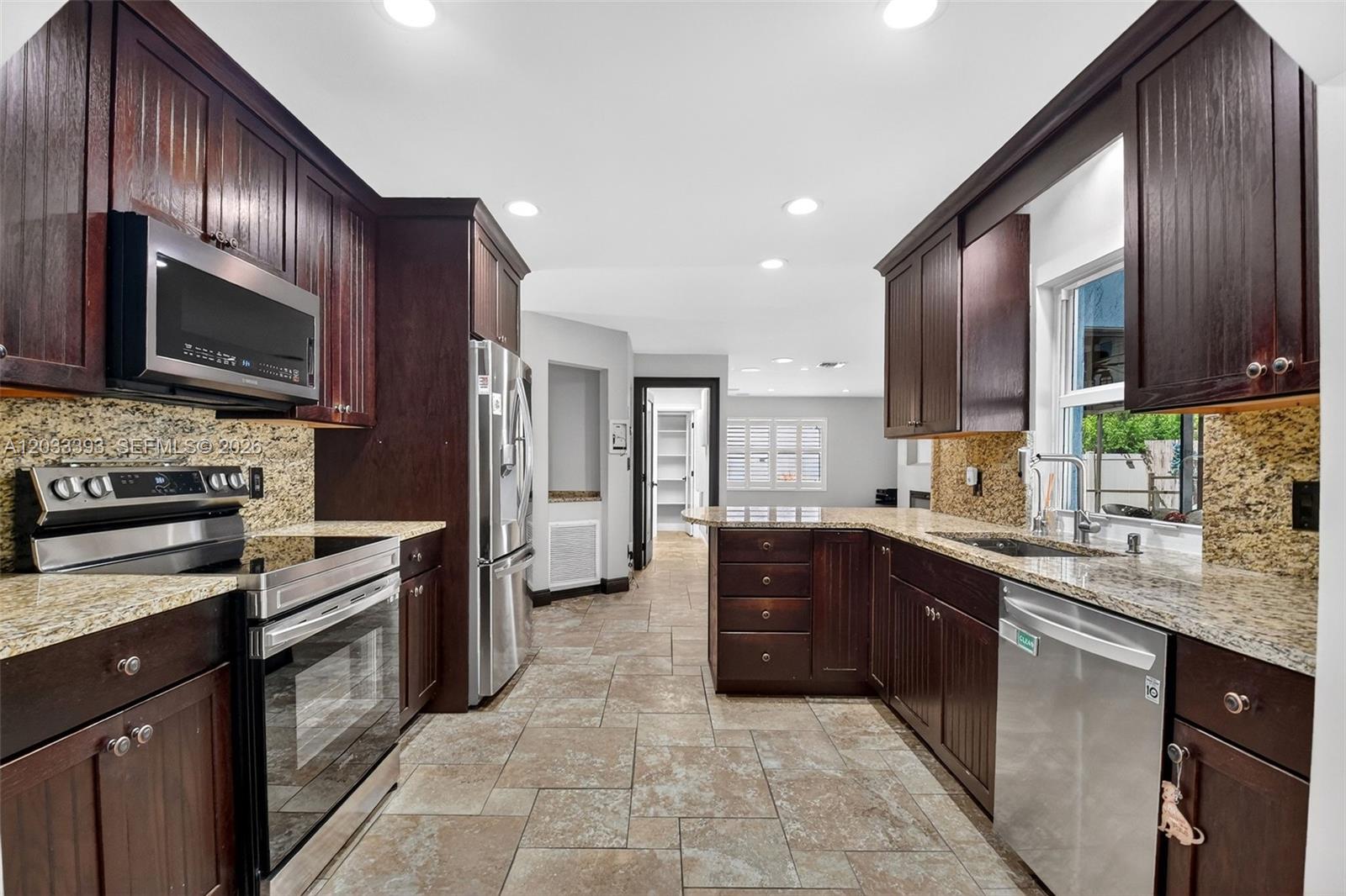 13808 Geranium Place Property Photo 9