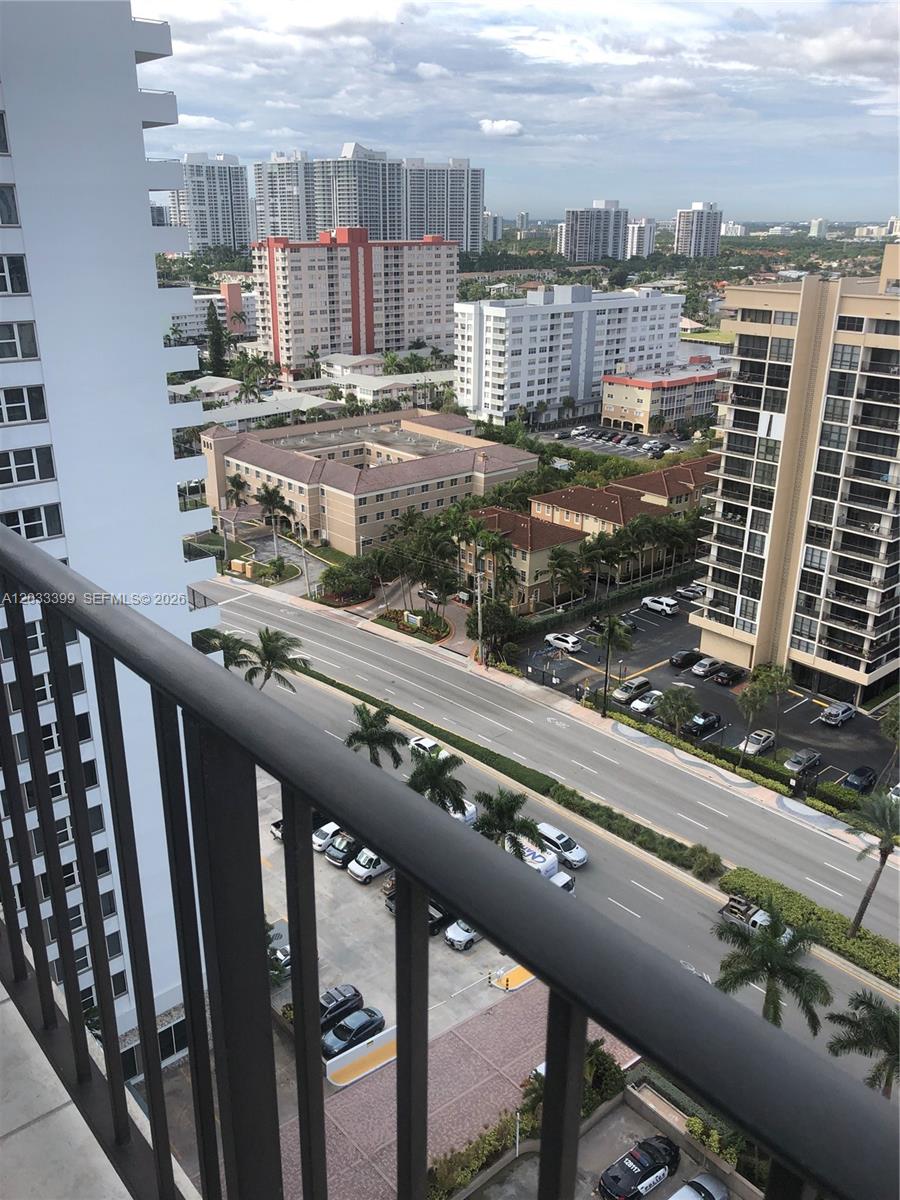 2030 S Ocean Drive 1826 Property Photo 12