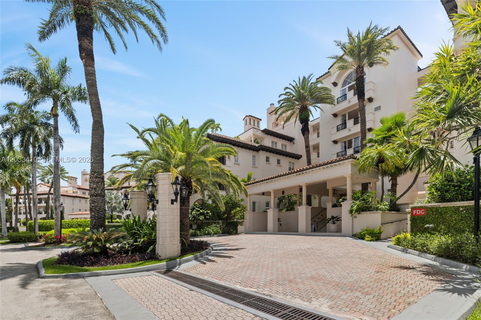 19122 Fisher Island Drive 19122 Property Photo 3