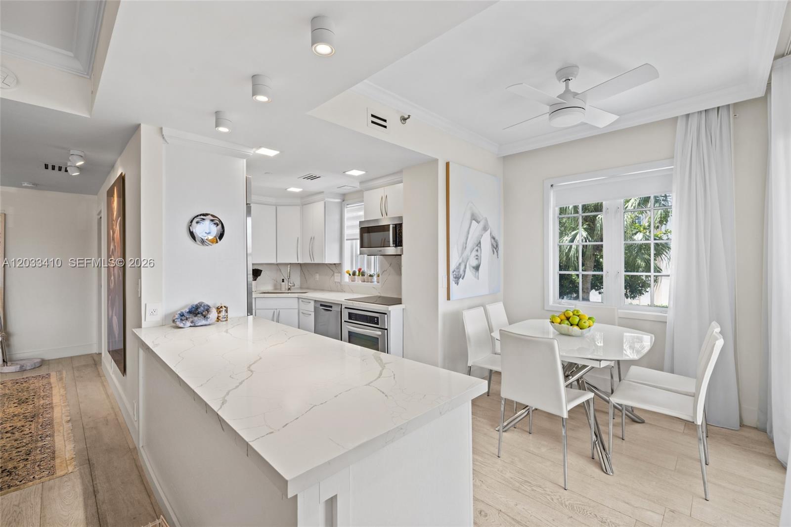 19122 Fisher Island Drive 19122 Property Photo 9