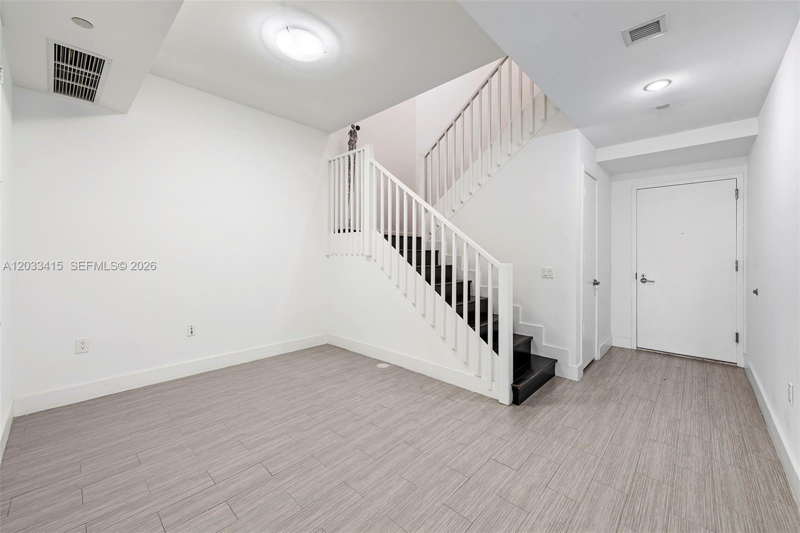 1100 Biscayne Boulevard 5705 Property Photo 13