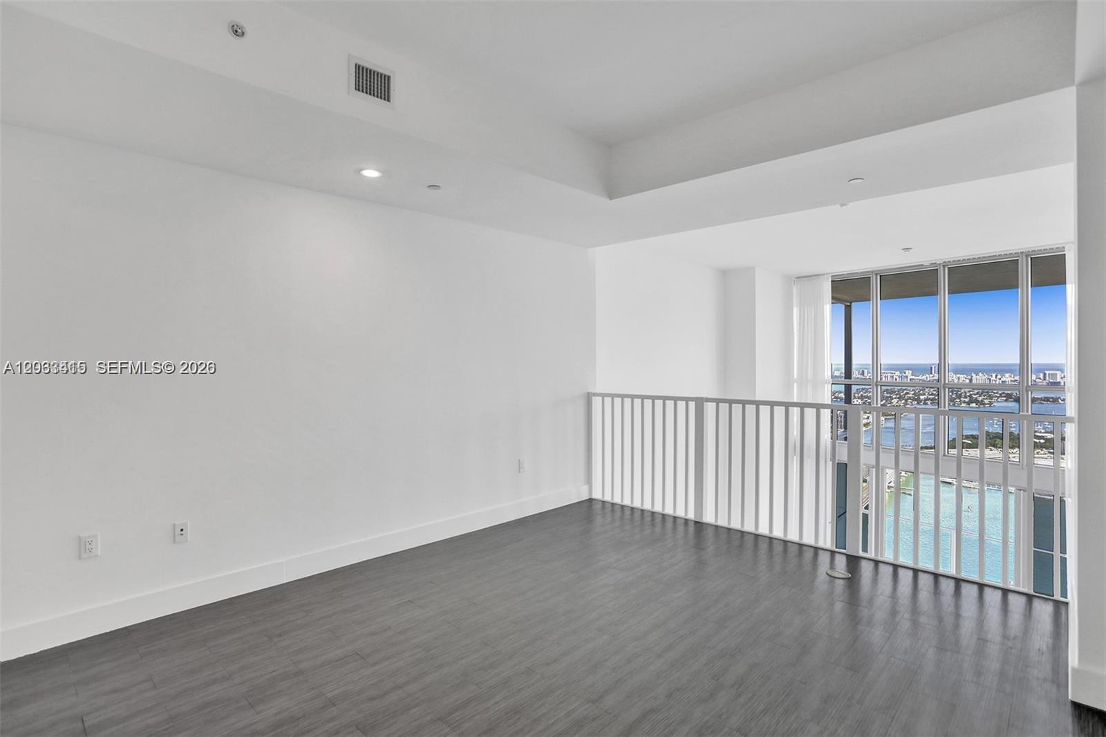 1100 Biscayne Boulevard 5705 Property Photo 19