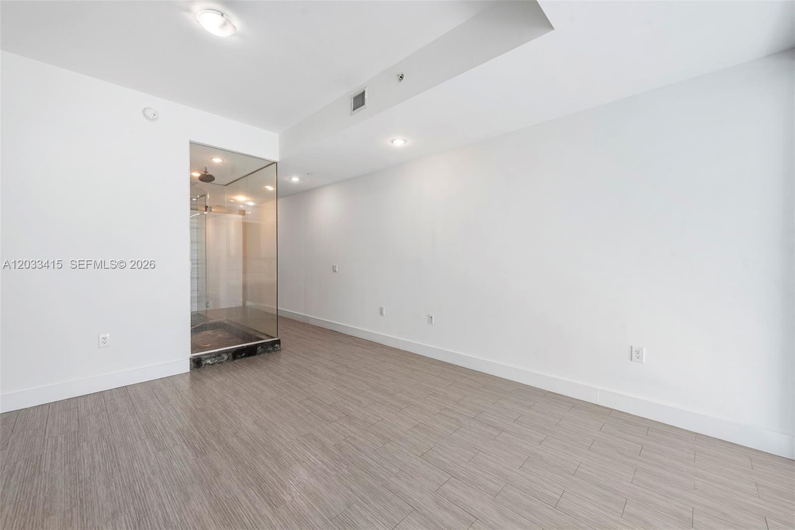 1100 Biscayne Boulevard 5705 Property Photo 26