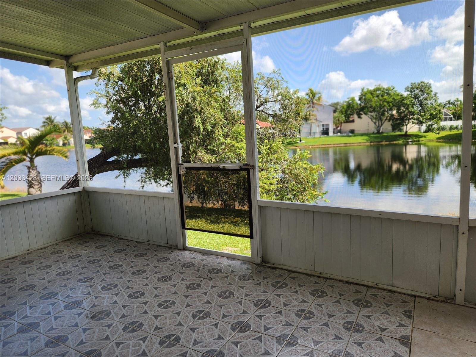 A12033428 Property Photo 16