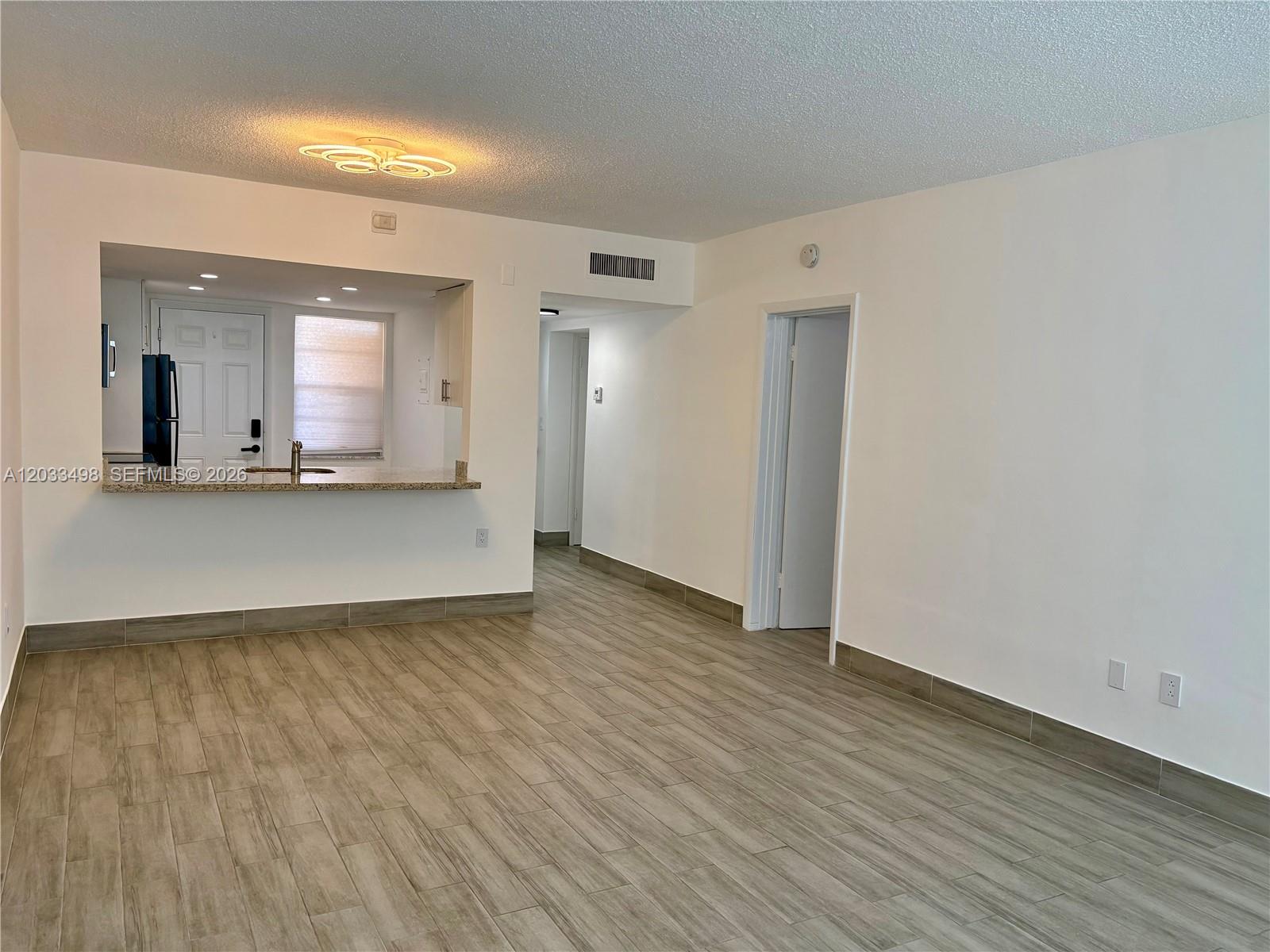 A12033498 Property Photo 10