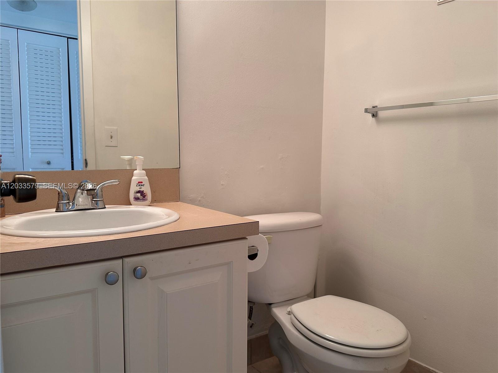 569 Fanshaw N 569 Property Photo 10