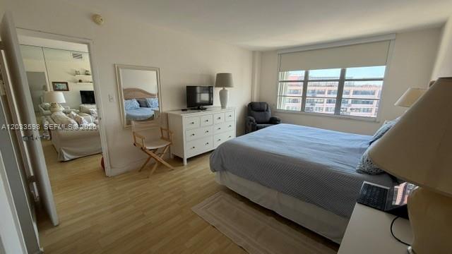 5161 Collins Avenue 1702 Property Photo 6