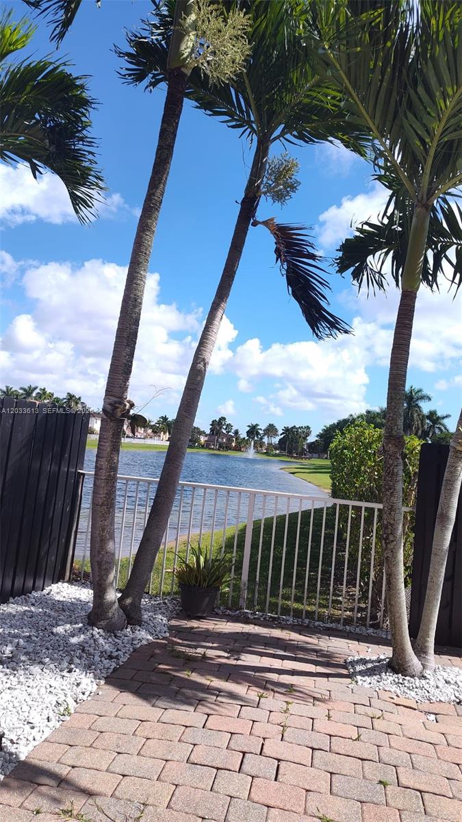 6743 Sw 163rd Place Property Photo 8