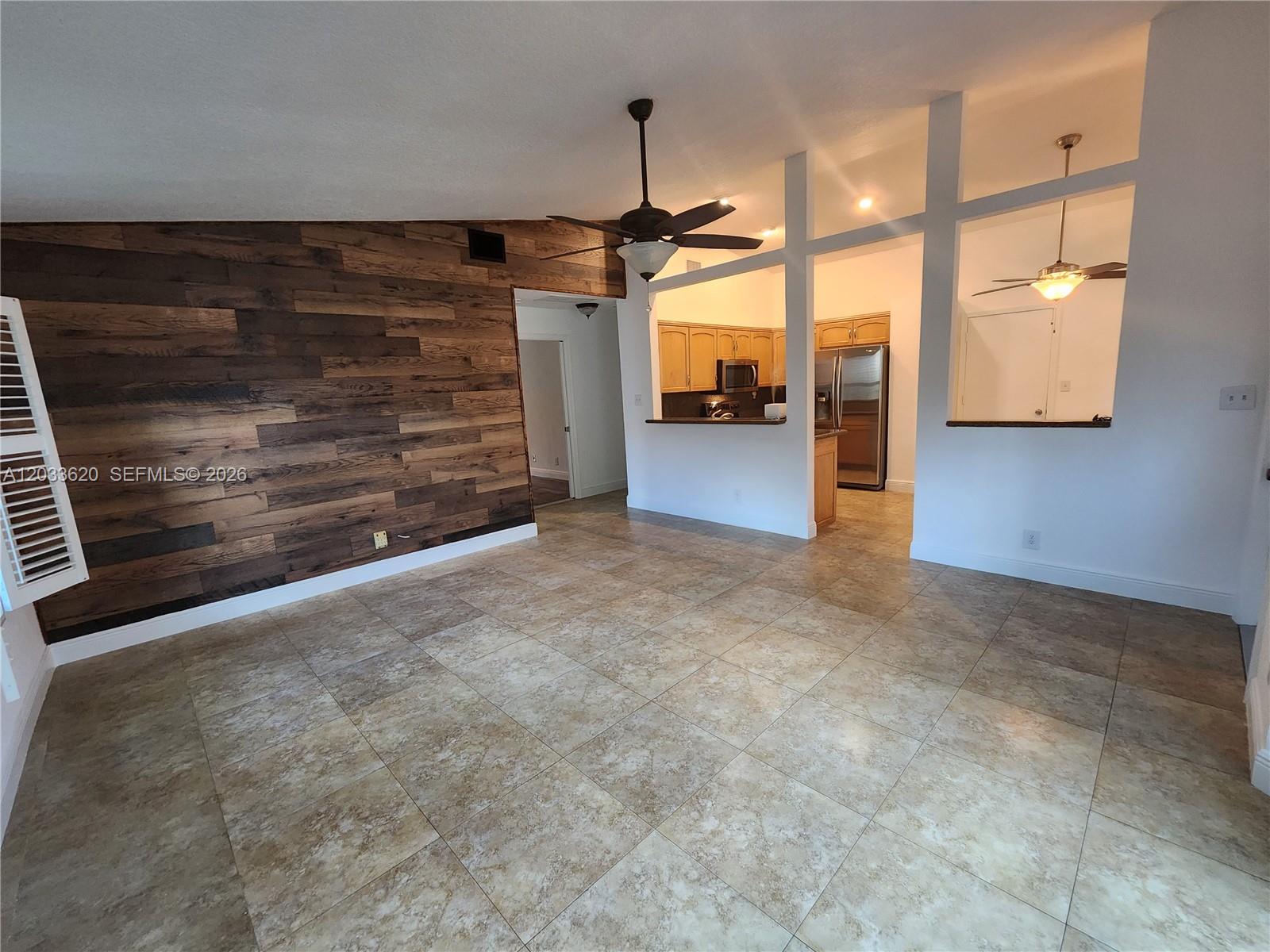 A12033620 Property Photo 3
