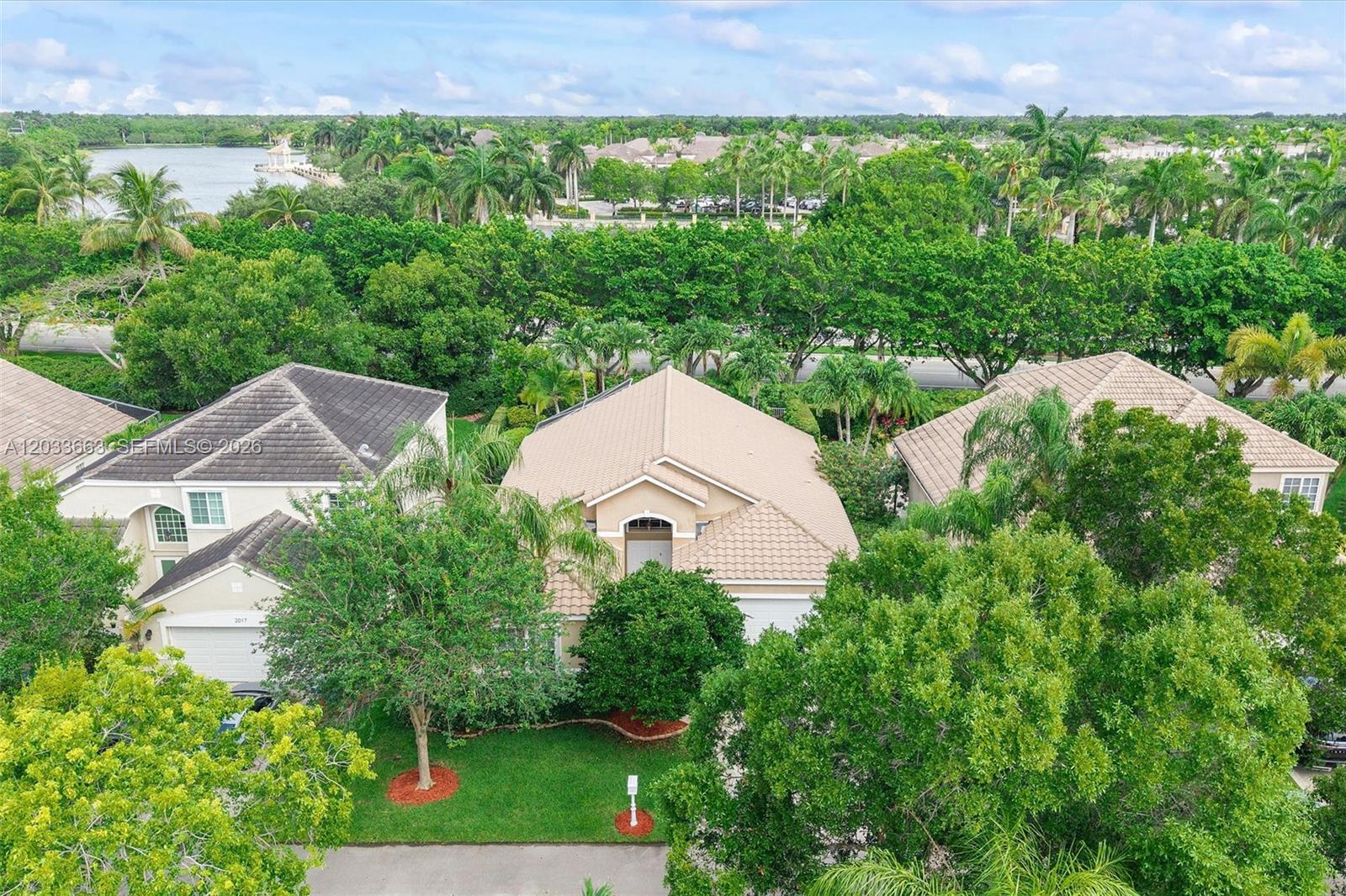 2013 Island Circle Property Photo 42