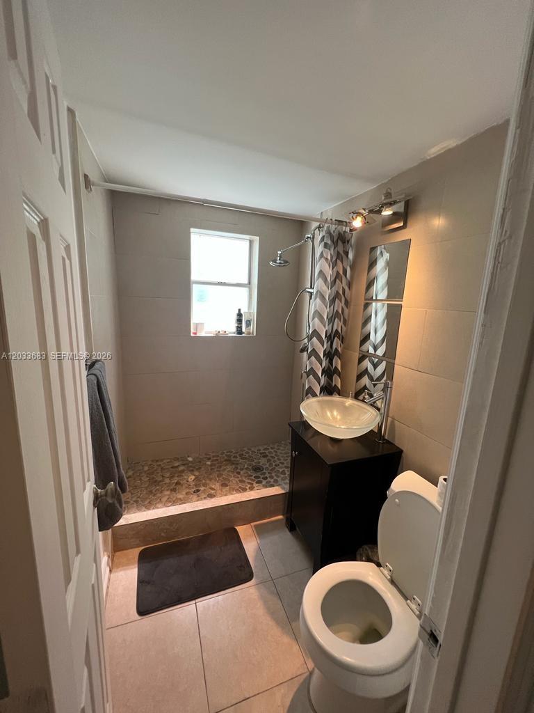 1555 Pennsylvania Avenue 107 Property Photo 9