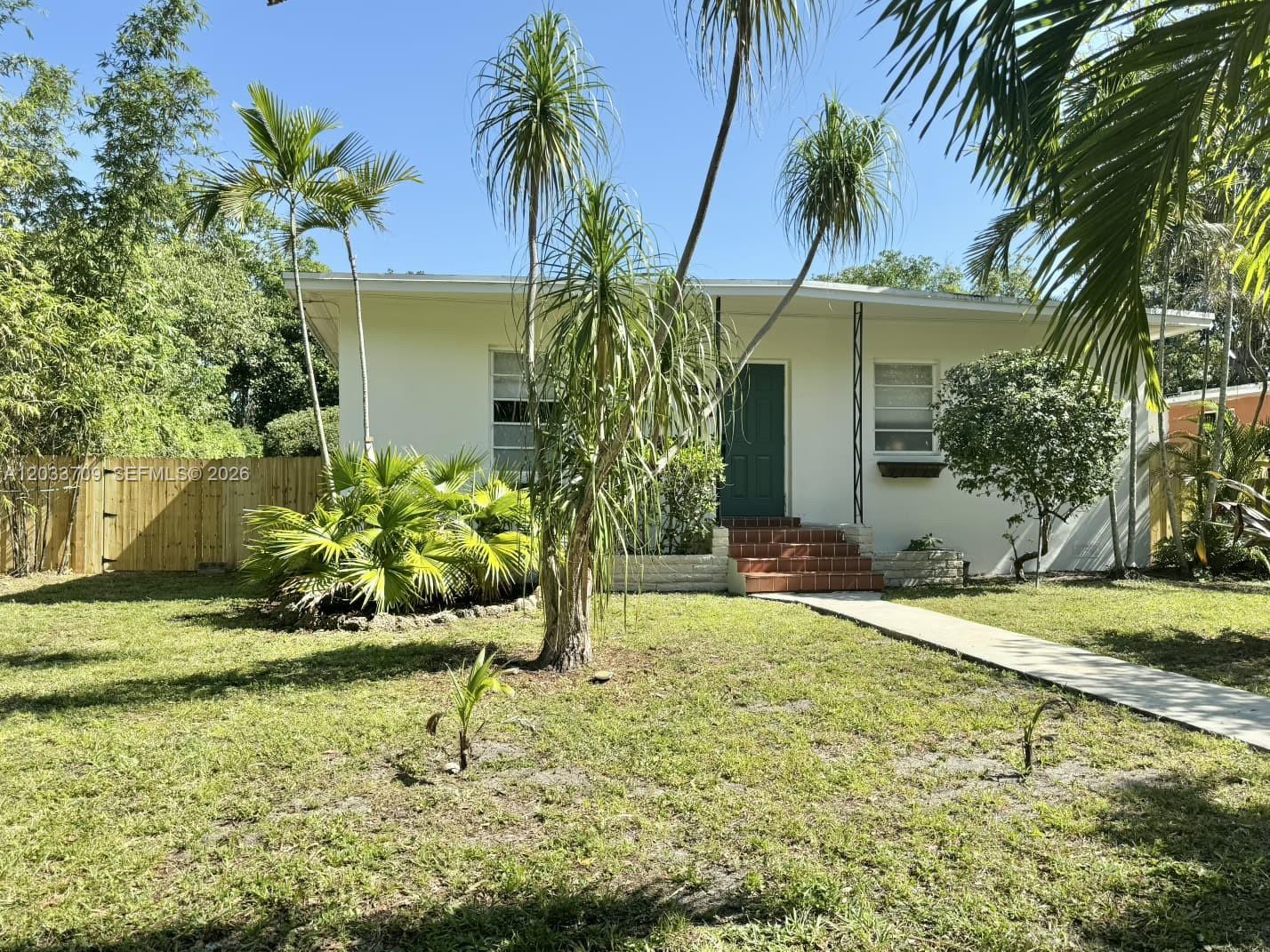 1135 NE 133 Rd Street