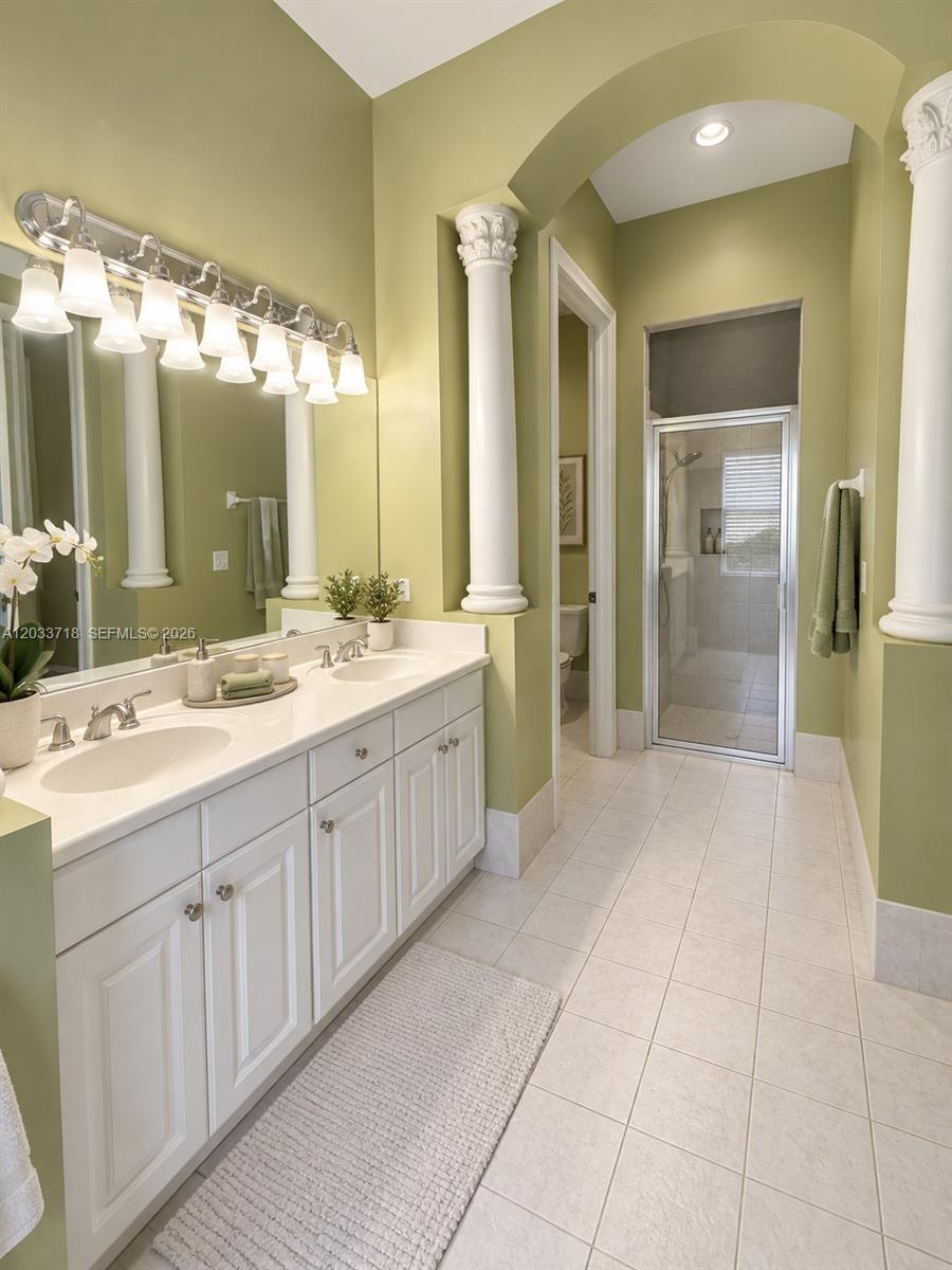 7645 Sw 193rd Lane Property Photo 8