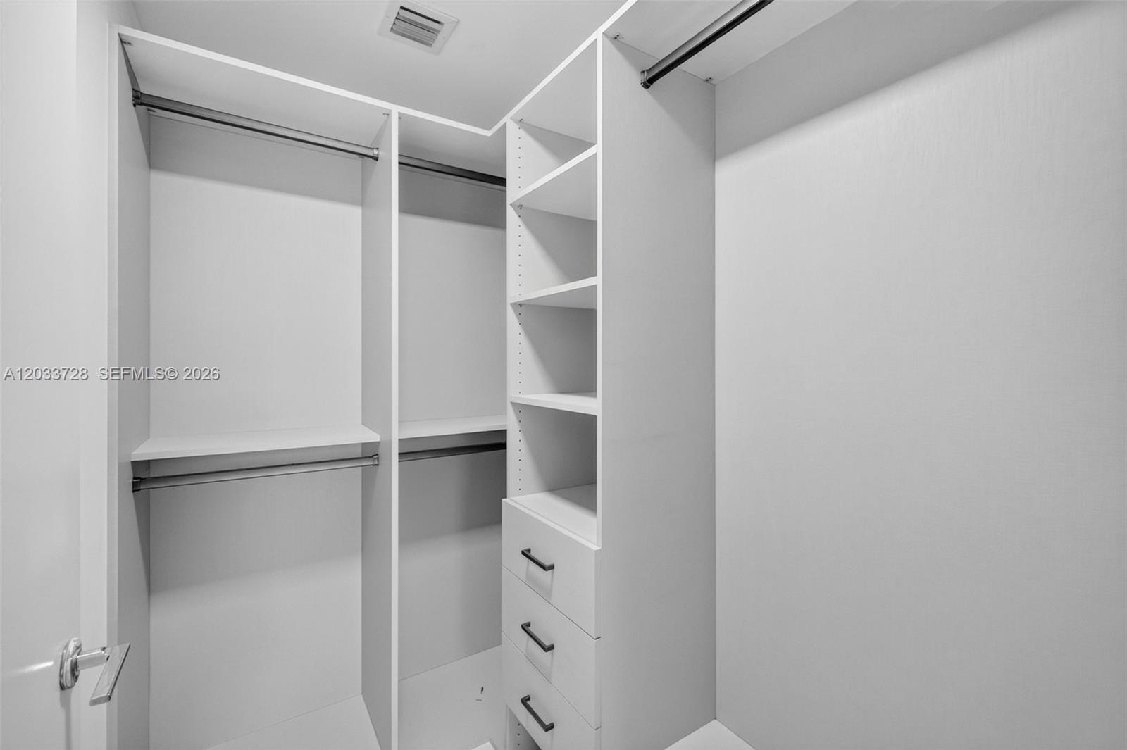 2000 Metropica Way 203 Property Photo 20