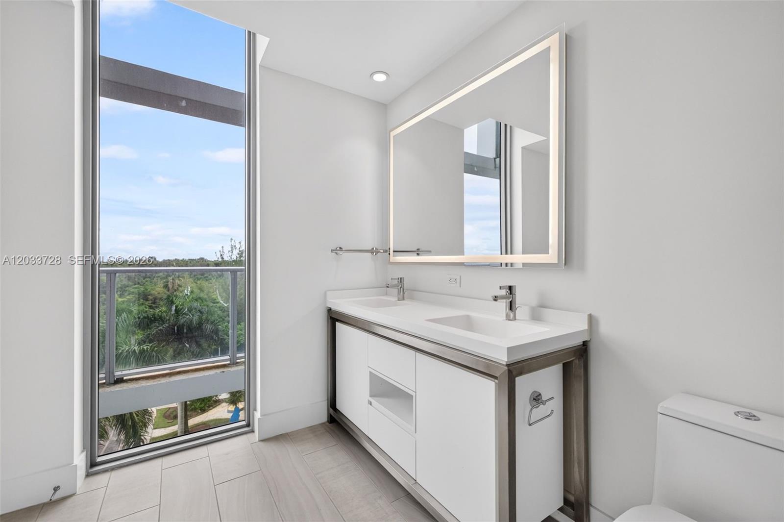 2000 Metropica Way 503 Property Photo 29