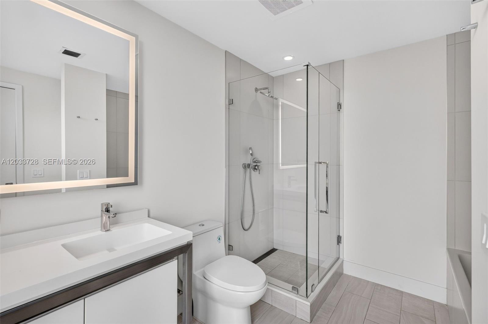 2000 Metropica Way 503 Property Photo 30