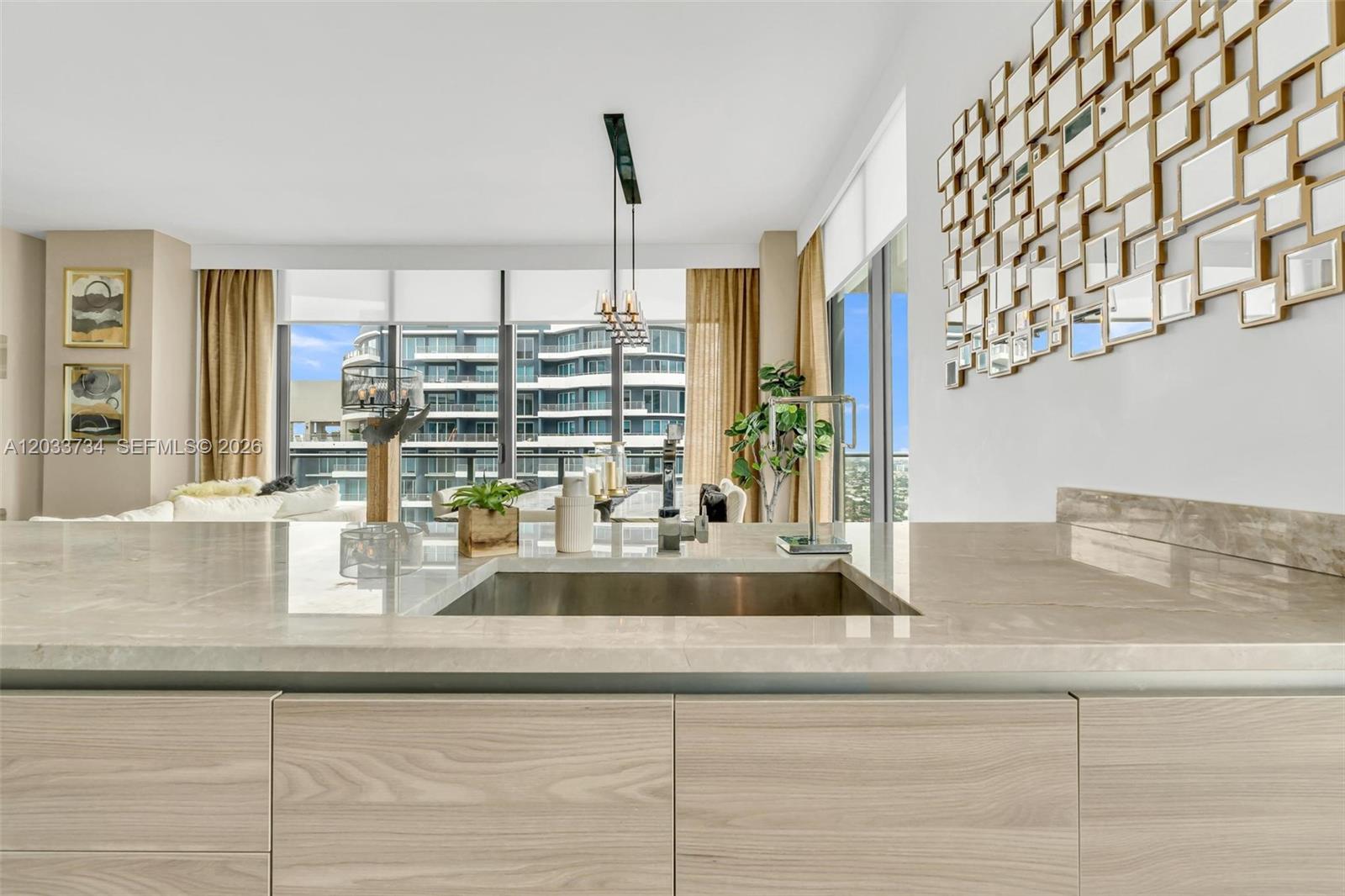 1300 S Miami Avenue Ph5110 Property Photo 14