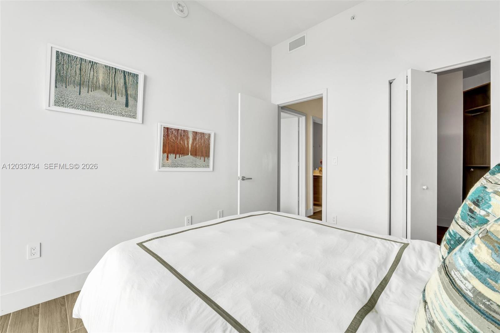1300 S Miami Avenue Ph5110 Property Photo 32
