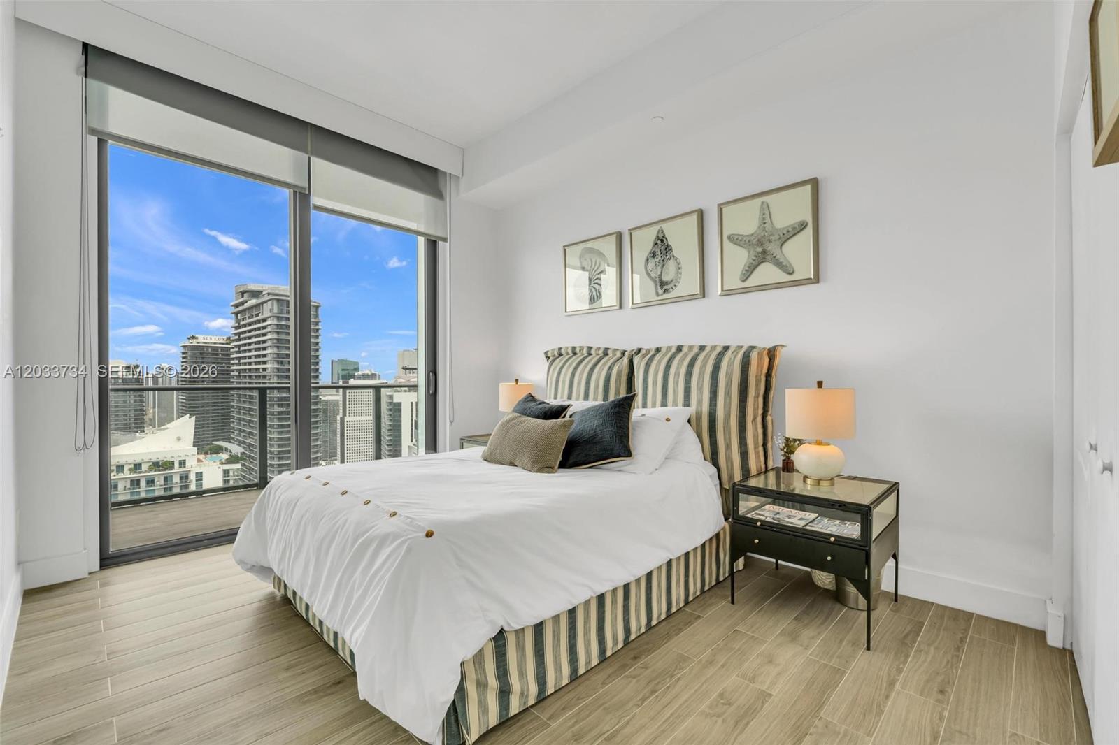 1300 S Miami Avenue Ph5110 Property Photo 35