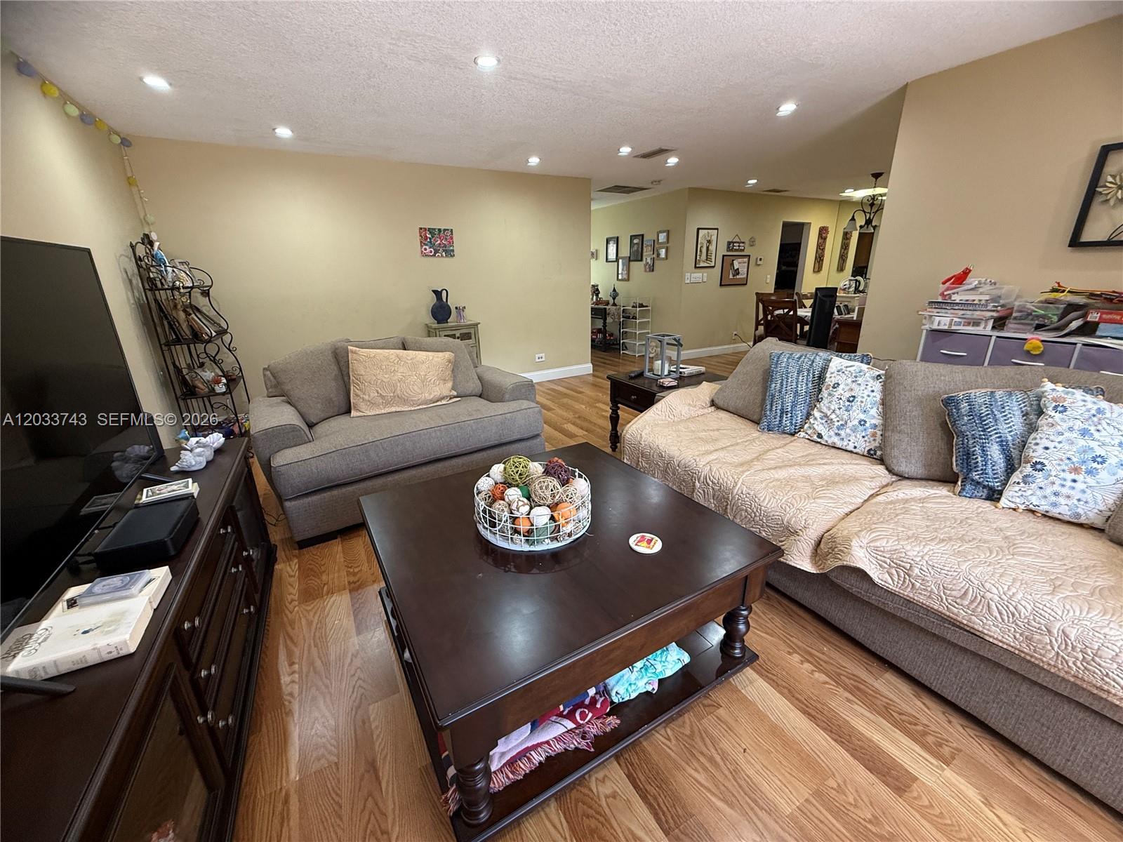 103 Tweedbrook Lane 101 Property Photo 6