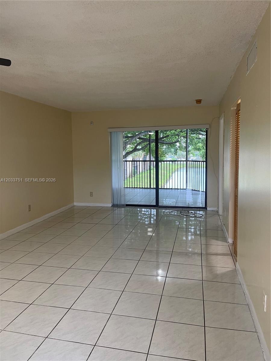 3252 Foxcroft Road 307 Property Photo 1