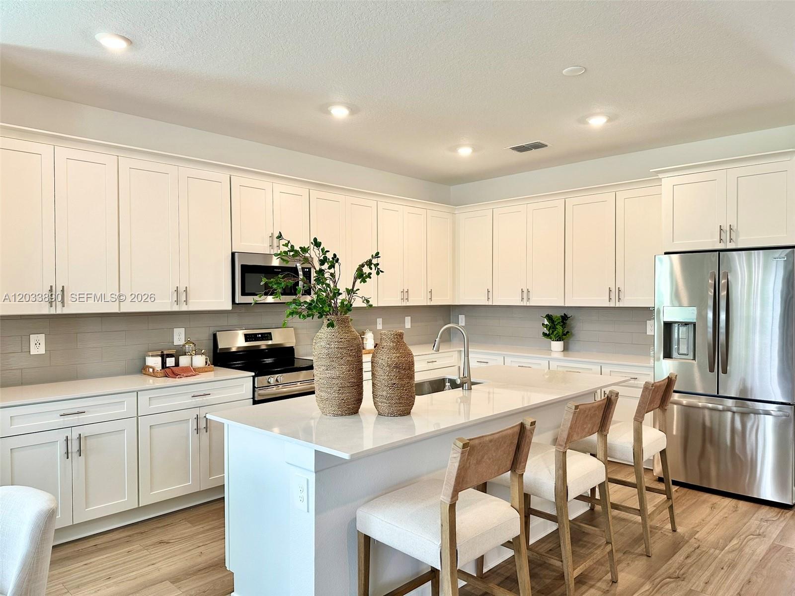 1217 Reunion Village Boulevard Property Photo 4