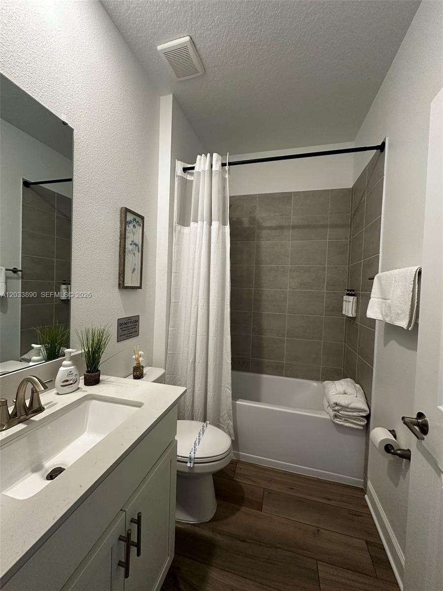 1217 Reunion Village Boulevard Property Photo 43