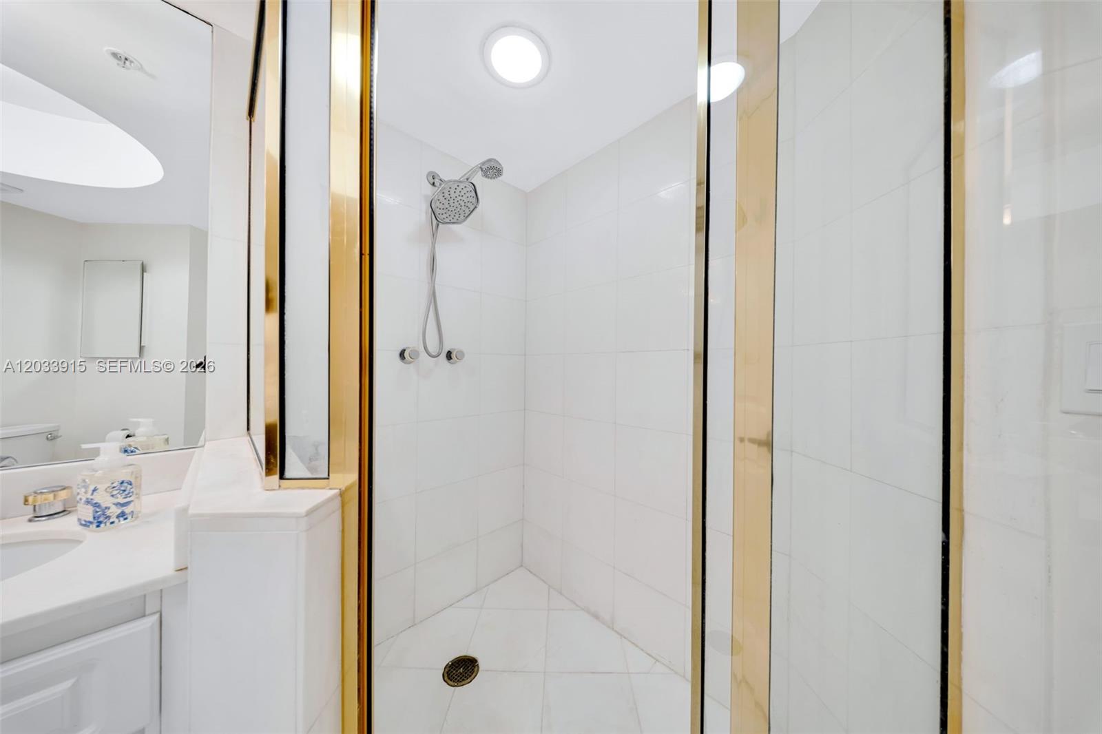 6301 Collins Avenue 1708 Property Photo 24