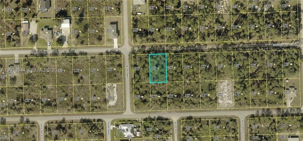 3517 62nd Street W Property Photo 1
